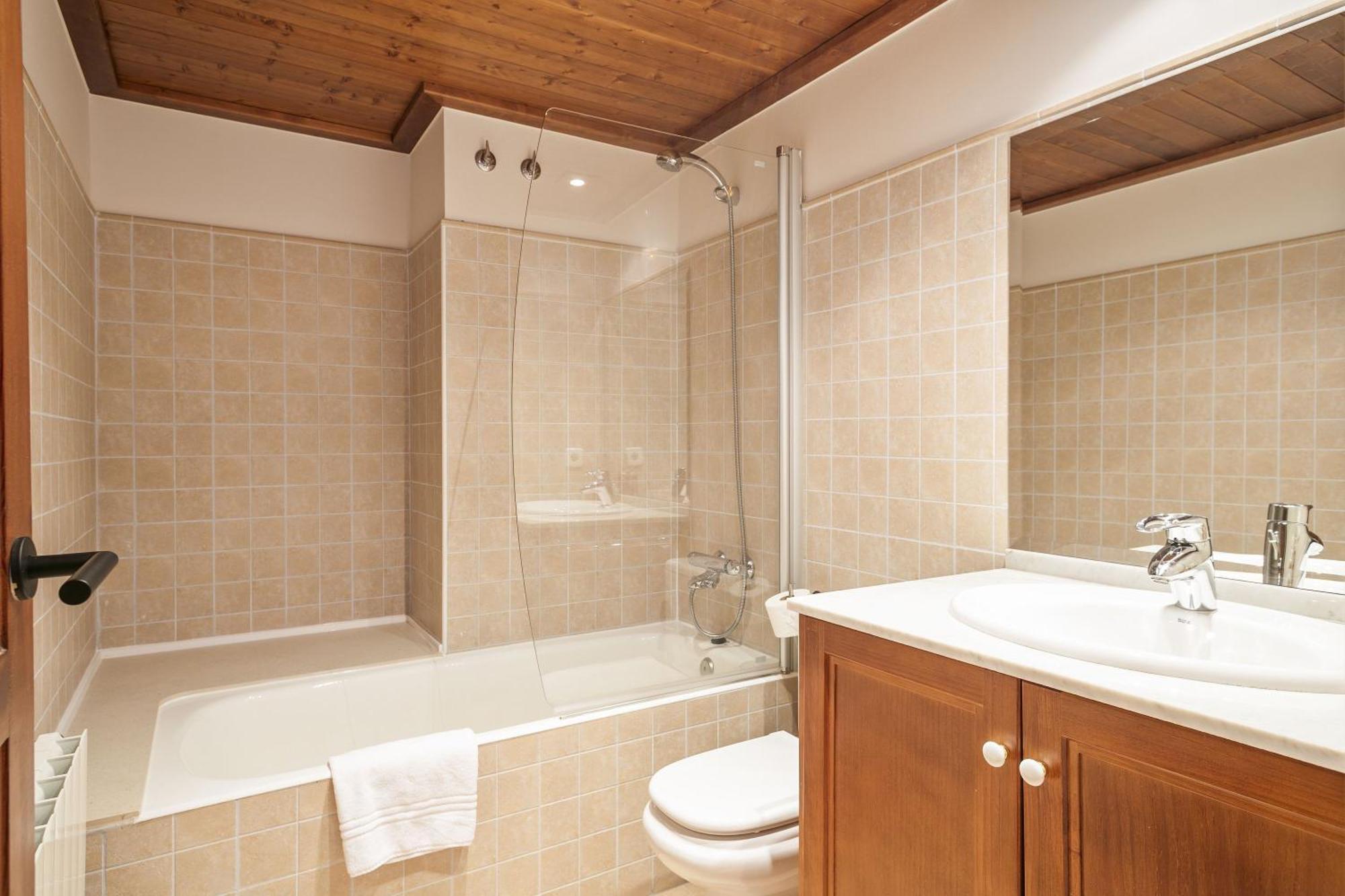 Luderna - Apartamento Val De Ruda A5 Orla Baqueira Beret Eksteriør bilde